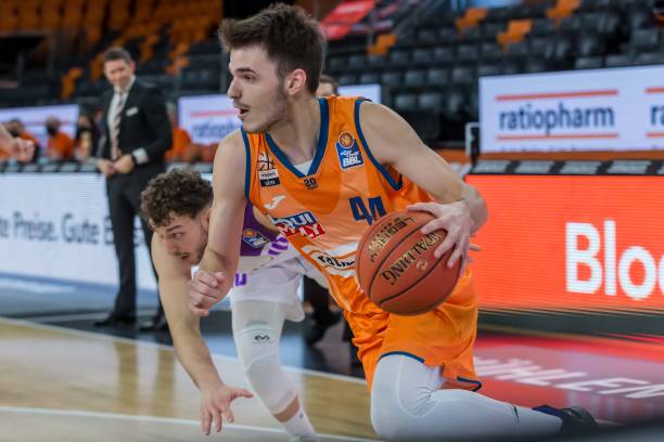 堪称版权保 堪称版权保